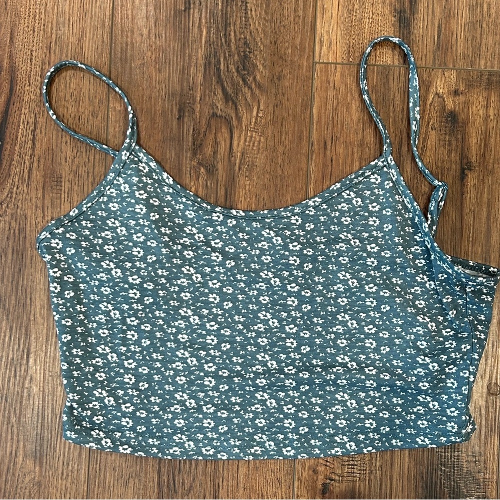 NWOT cropped tank